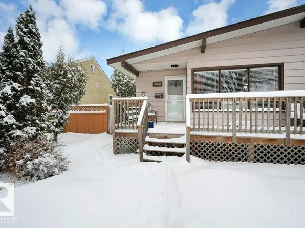 12045 106th St NW, Edmonton, AB T5G 2R5