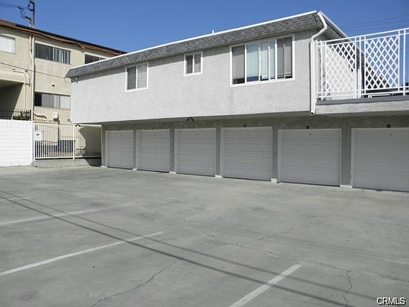 Private garage with storage. Automatic garage door opener.