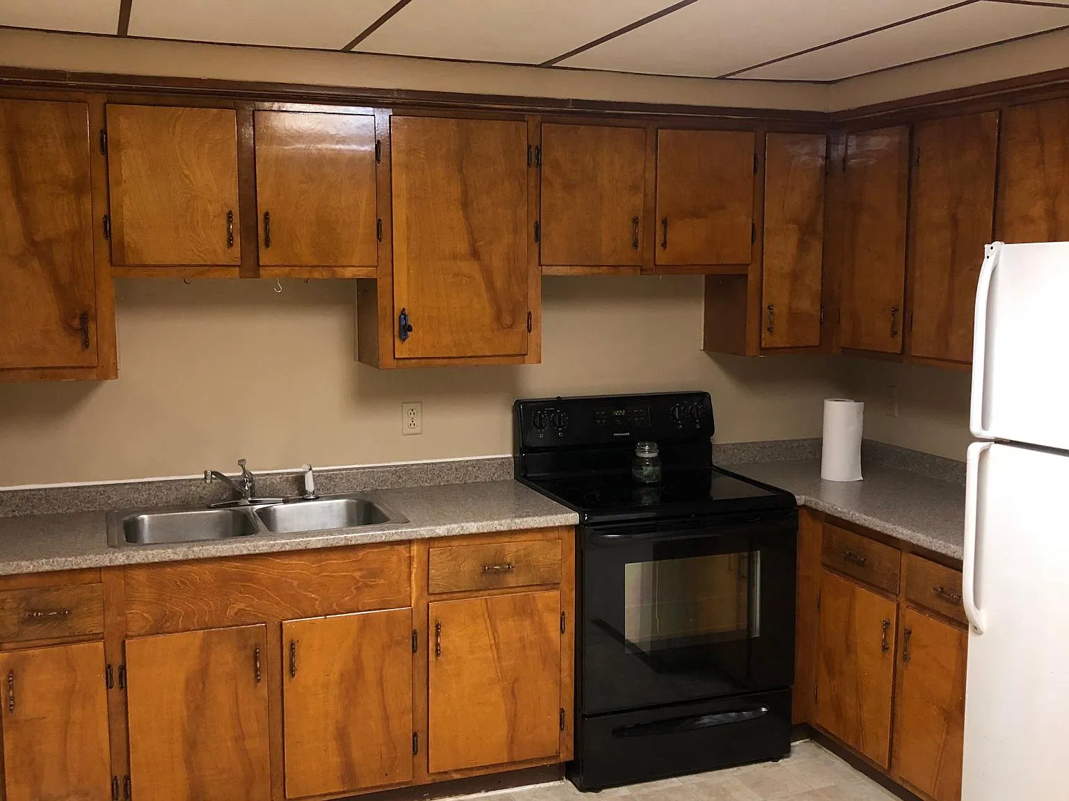 3 bed, $1,700 — Photo 3