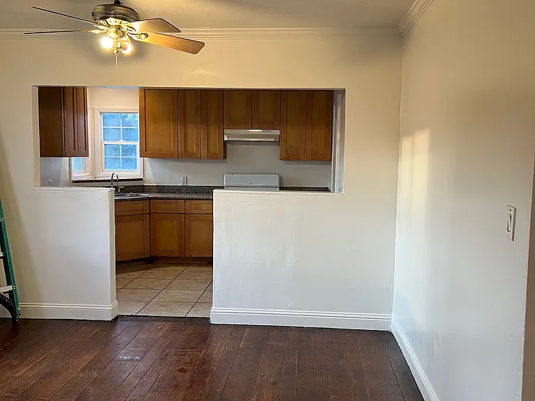 2315 Durant Ave — Photo 3