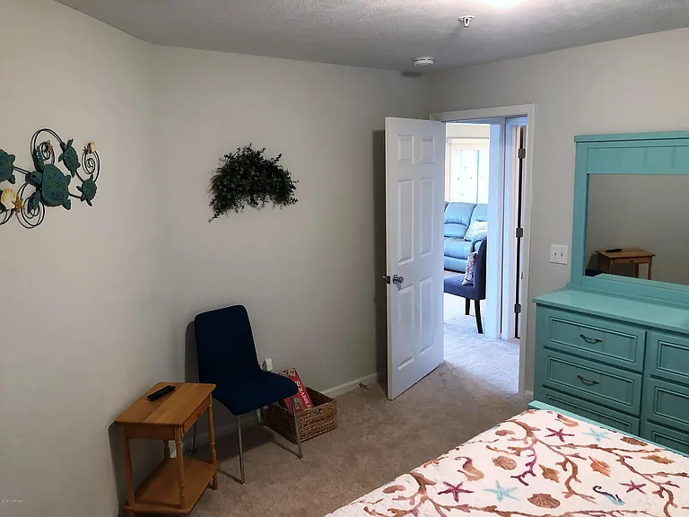 633 Spencer Farlow Dr #20 — Photo 26