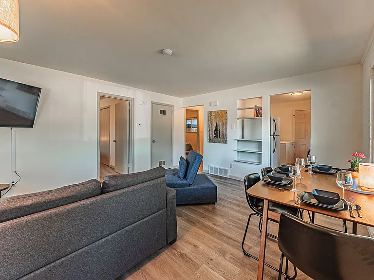 3117 Virginia Ave — Photo 4