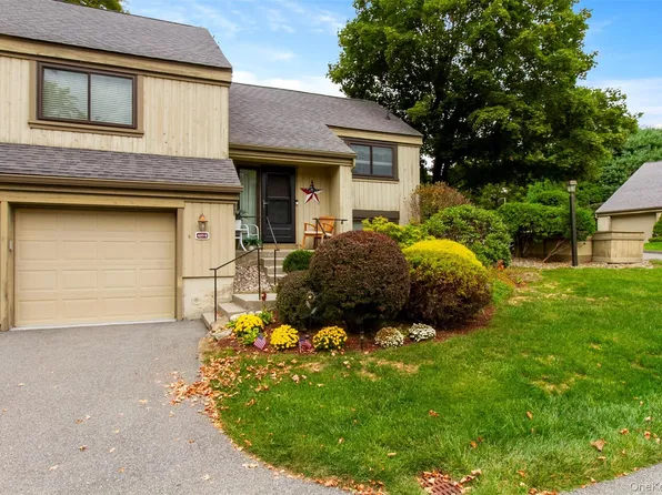 489 Heritage Hills #B, Somers, NY 10589