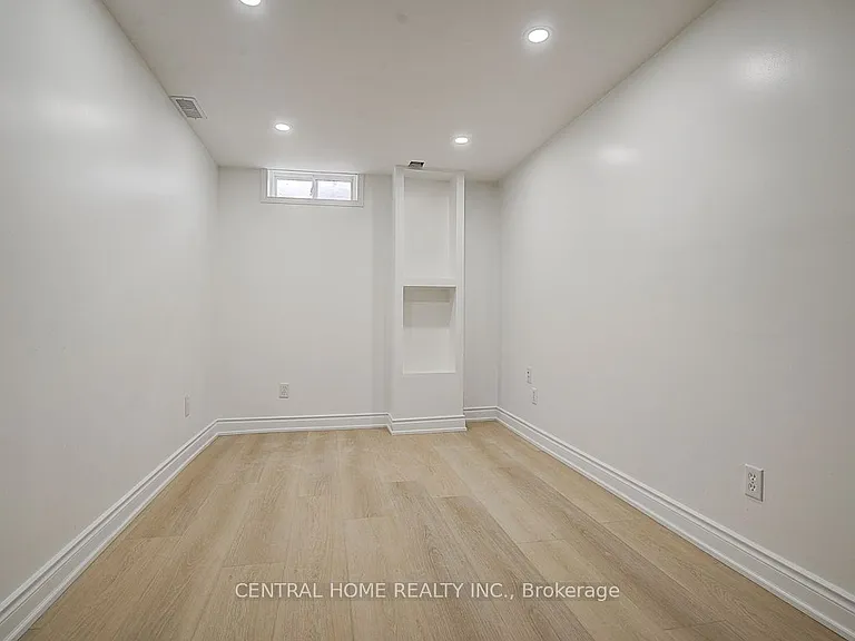 47 Stella Dr #BASEMENT — Photo 7