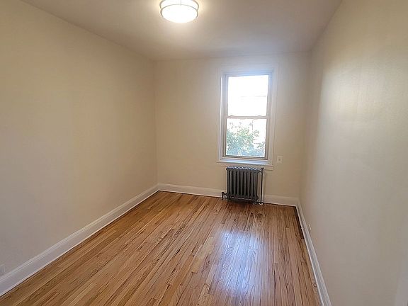 4th image of 43-10 48th Ave #4H