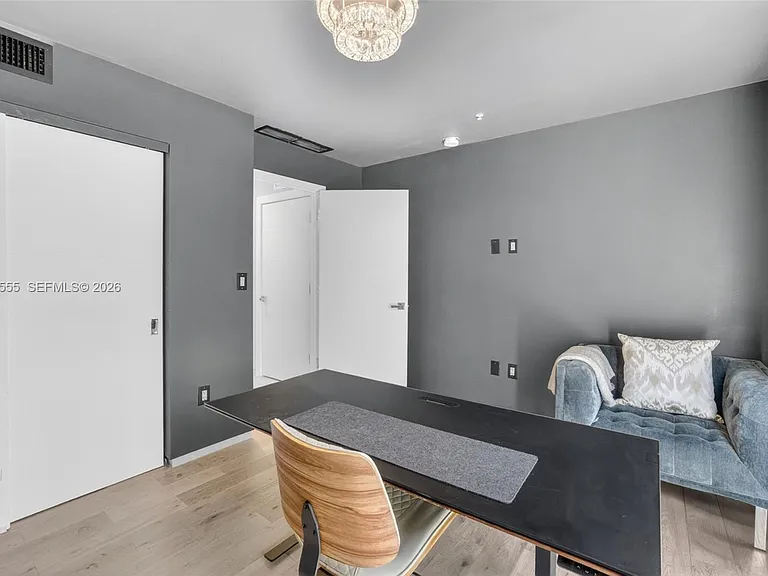 700 NE 14th Ave #311 — Photo 34