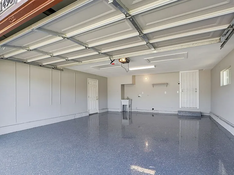 1498 S Mary Ave — Photo 39