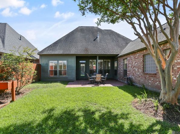 11015 N Shoreline Ave, Baton Rouge, LA 70809