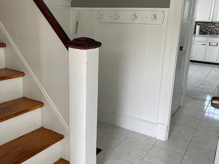 11 Walnut St #9 — Photo 3