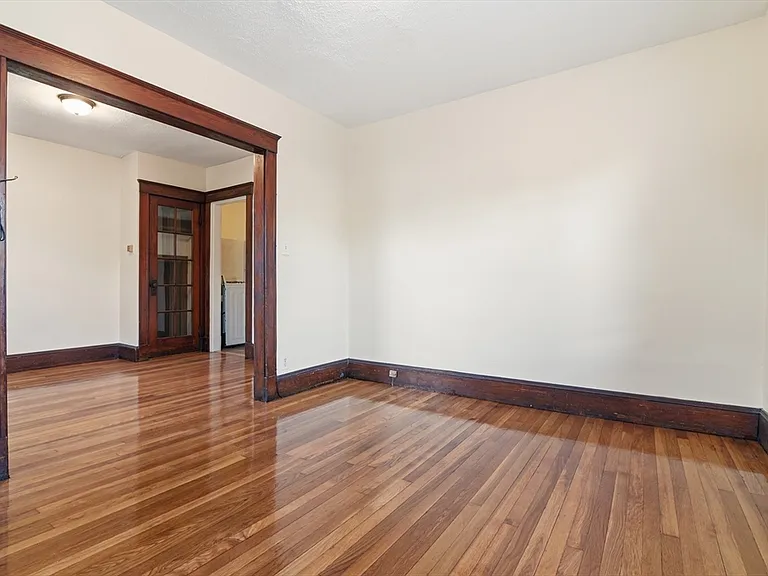 60 Raycroft St #R-1 — Photo 6