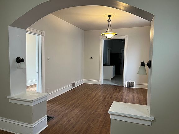 Dining Room with centerpiece light