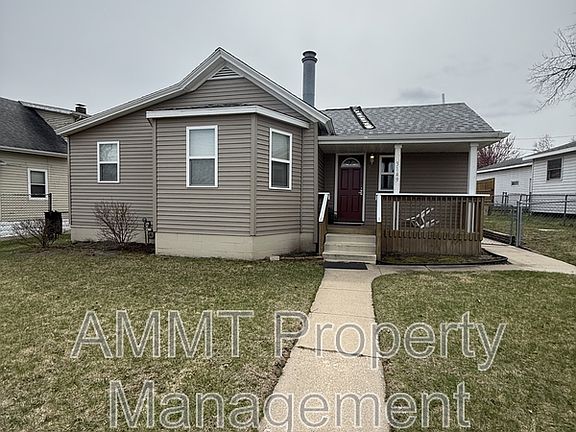 2nd image of 3149 Grove Ct SE