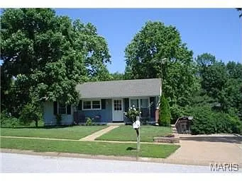 1205 Miremont Dr photo 1