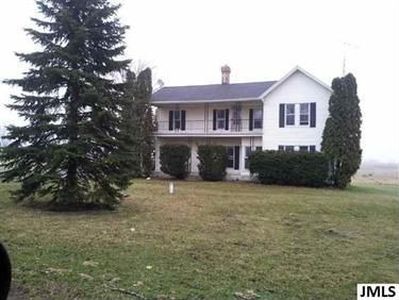 421 Woodstock St, Cement City, MI, 49233