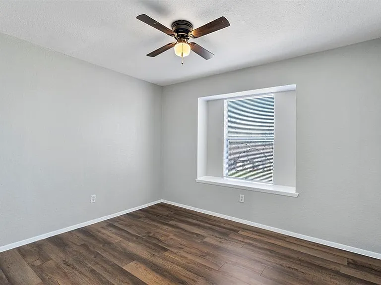 1701-1711 Rawhide Loop — Photo 9