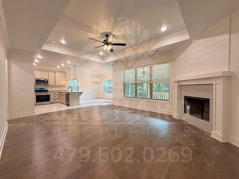 66 Ruthwell Dr — Photo 2