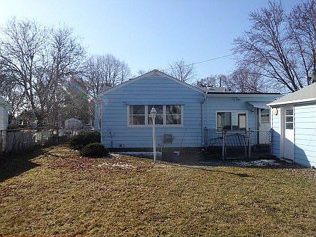 2nd image of 1805 Arbor Dr