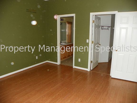 3rd image of 113 Prince Pl