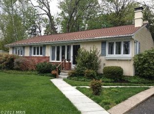 8 Harmon Rd, Owings Mills, MD 21117