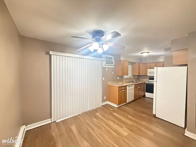11 Hall Ave — Photo 3