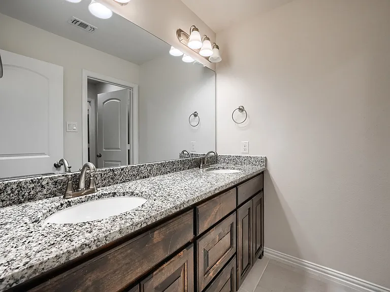 237 Teakwood Dr — Photo 13