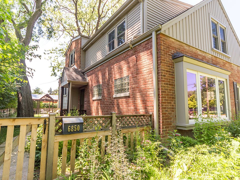 6850 N Lowell Ave, Lincolnwood, IL 60712 Zillow