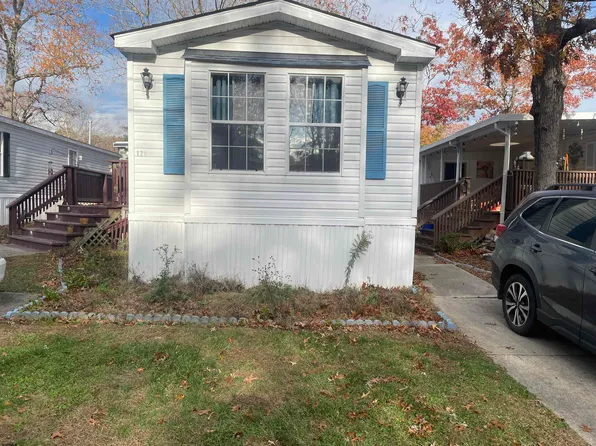 443 6th Ave, Absecon, NJ 08205