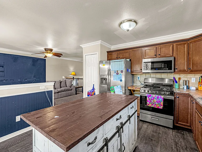 7115 Grand Valley Dr — Photo 10