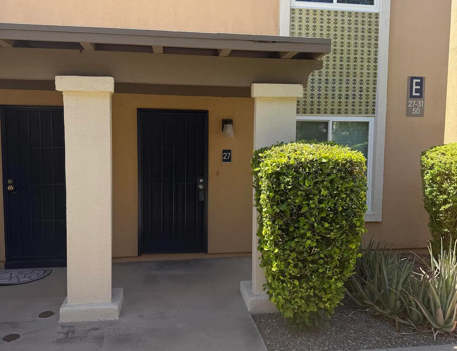 2 bed, 1.5 bath, 981 sqft, $2,300 — Photo 4