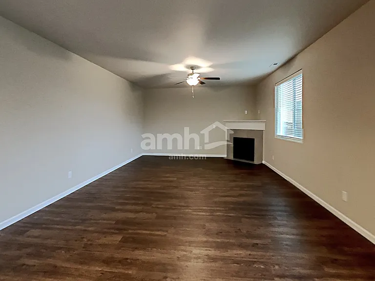246 Jasmine Ln — Photo 6