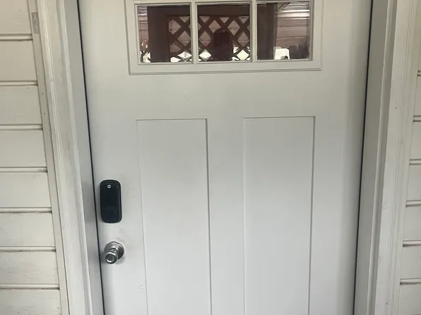 33 Poplar St, Covington, GA 30014