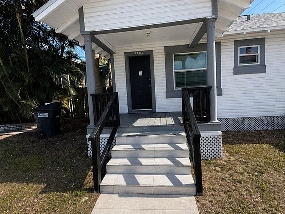 3rd image of 1103 Drew St #1