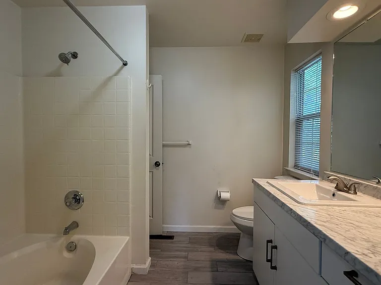 2544 Covent Garden Rd — Photo 10
