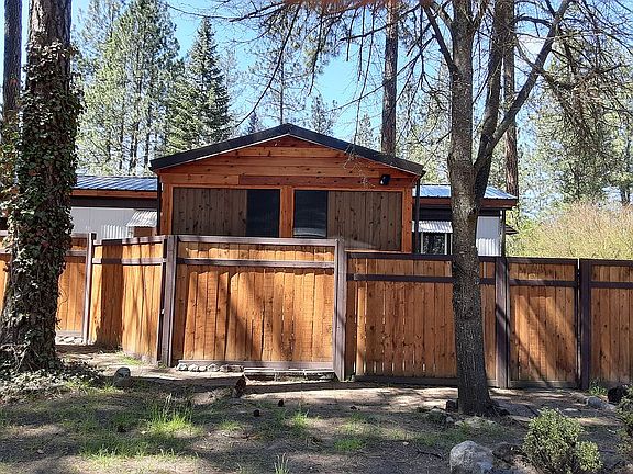  Street view 14x12 Patio