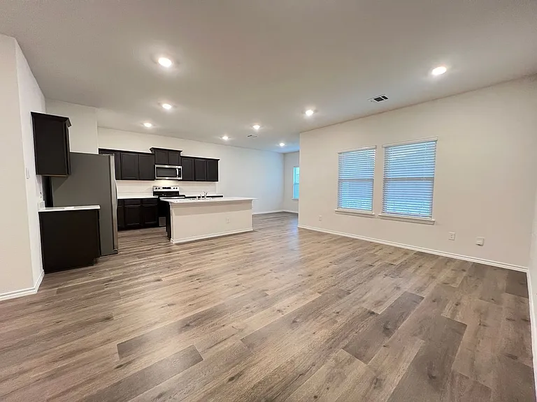 13156 Sanctuary Dr — Photo 3