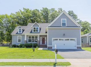 123 Giddy Up Ln, Ashland, VA 23005