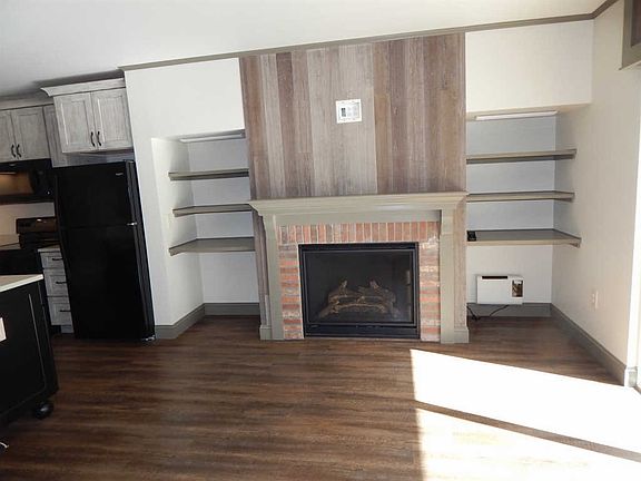 3rd image of 251 Mountainside Dr Unit 88