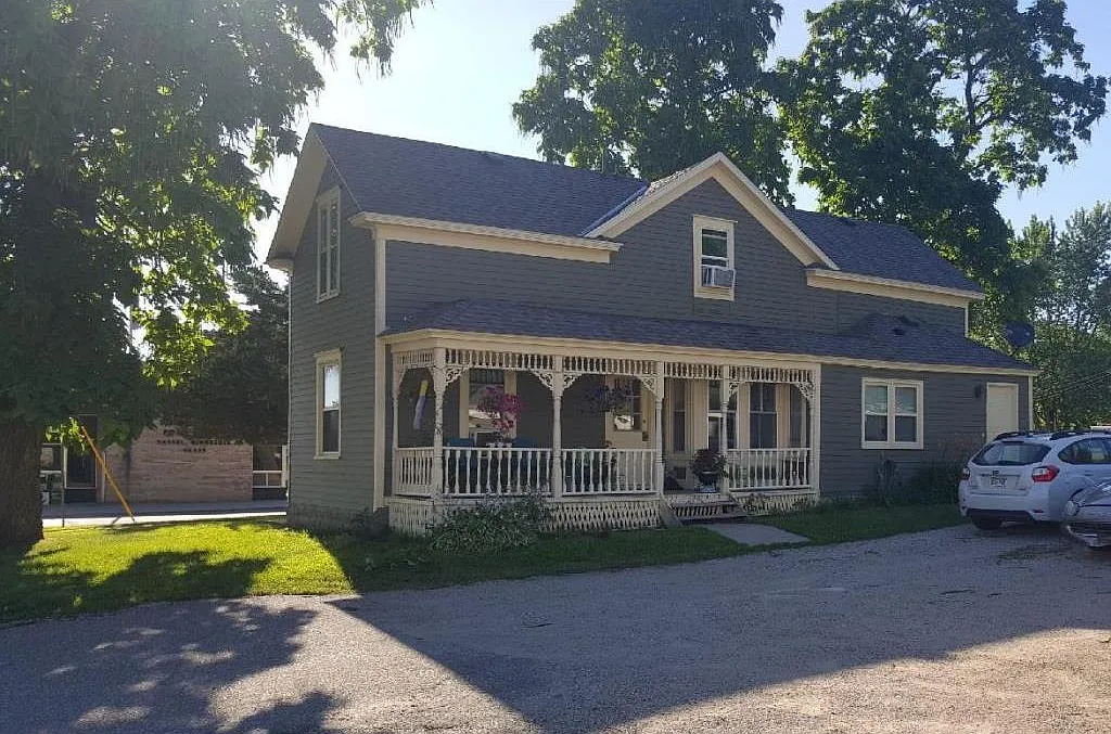 1 bed, 800 sqft, $1,000 — Photo 1