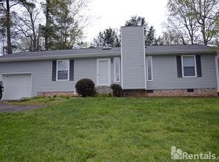 97 Amelia Dr, Hendersonville, NC 28792