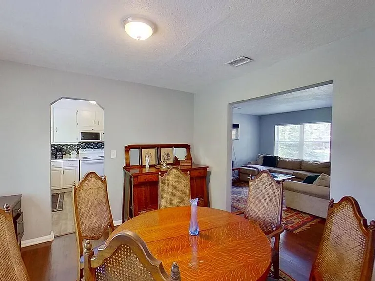 5769 Cedar Oaks Dr — Photo 3