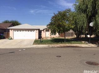 12195 Quicksilver St, Waterford, CA 95386