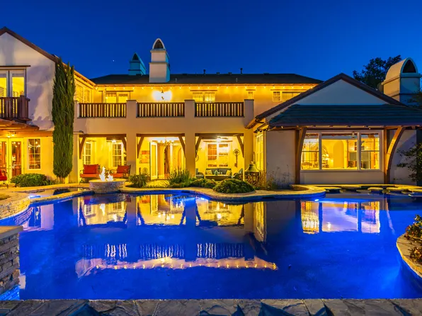 27213 Appaloosa Rd, Santa Clarita, CA 91387