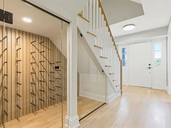 1062 Boston Post Road, Rye, NY 10580