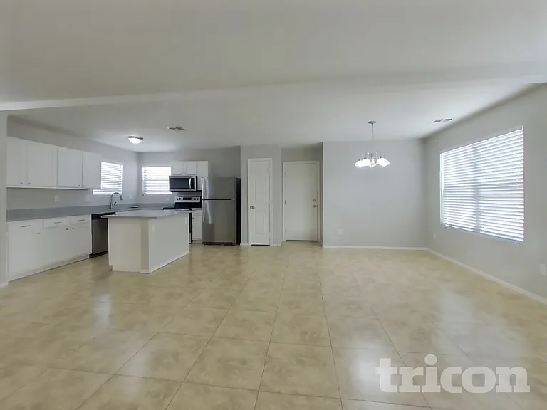 2283 E Palm Beach Dr — Photo 24