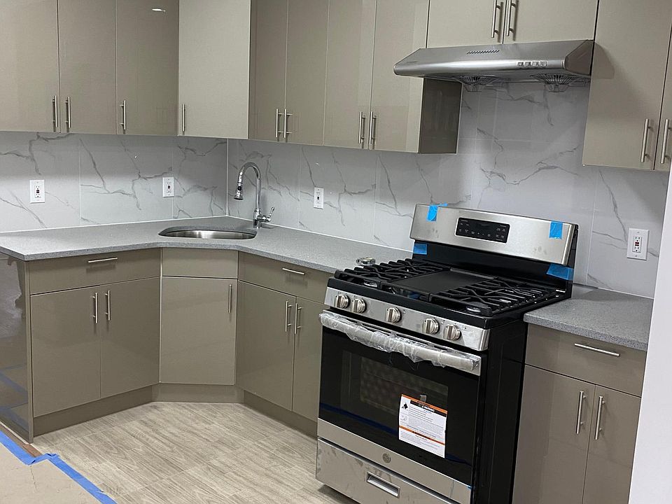 1st image of 2244 E 22nd St #2