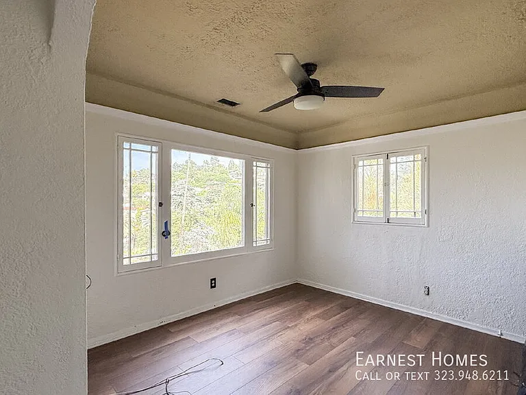 1401 Dartmouth Dr — Photo 17