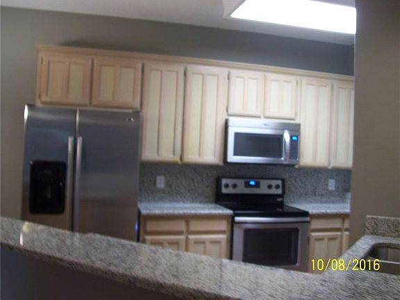 5th image of 229 Wayside Ct