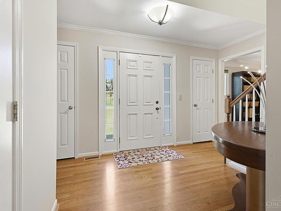 4th image of 9581 Semaphore Ct