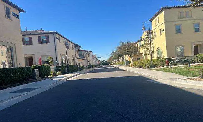 2818 E Berry Loop Privado — Photo 4