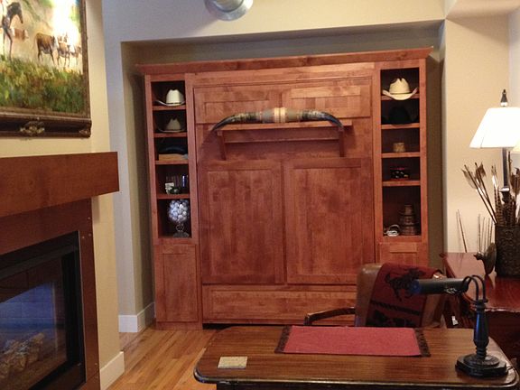 Murphy Bed!
